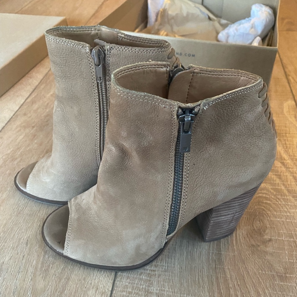 Lucky Brand Taupe Bootie with Peep toe